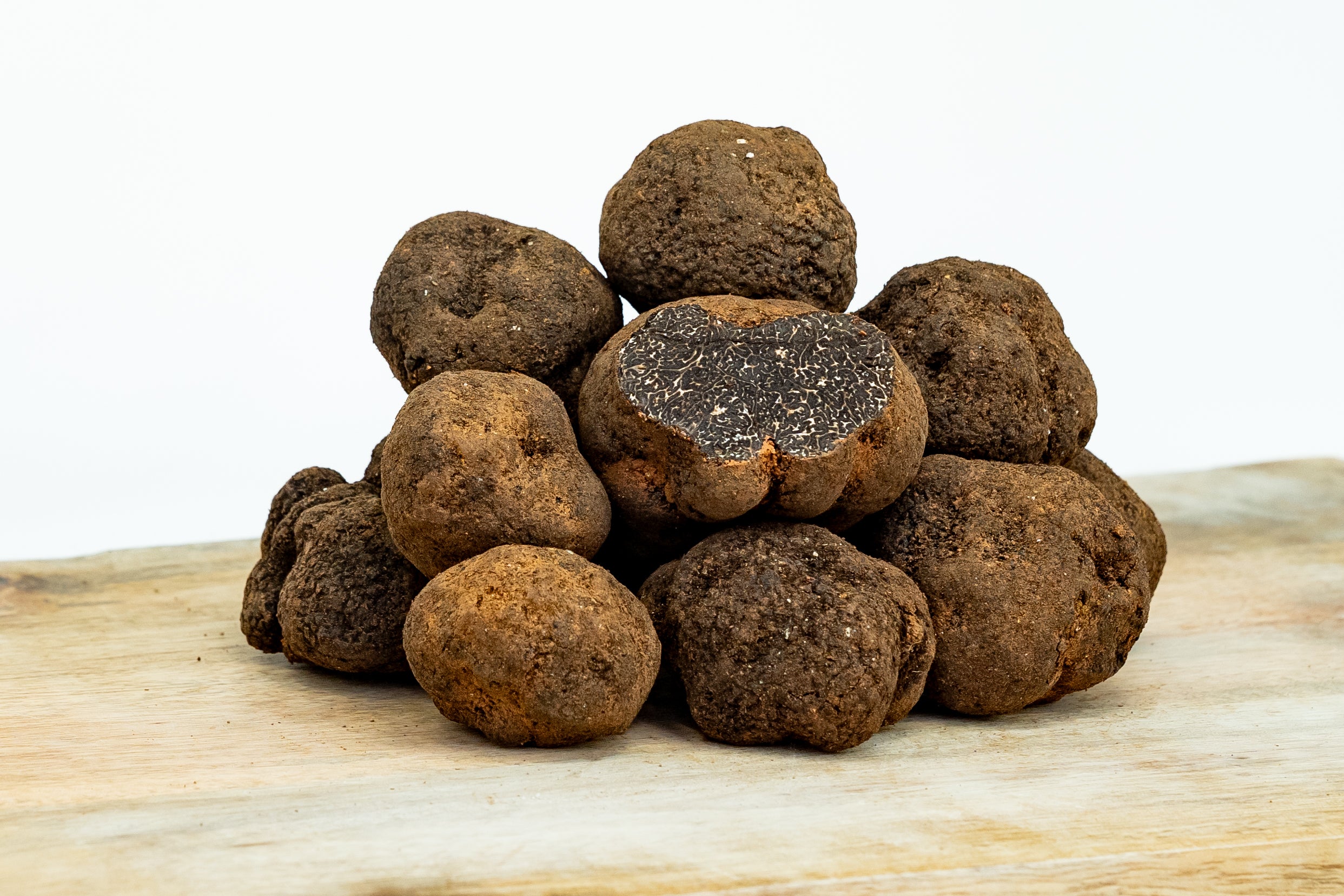 frische trüffel aufbewahren Frischer Trüffel (Tuber Melanosporum) – Trueffelfreunde